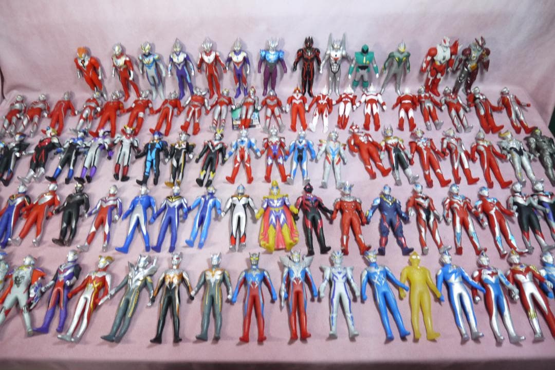ウルトラヒーローシリーズ500　ウルトラマン　ソフビ　93体セット