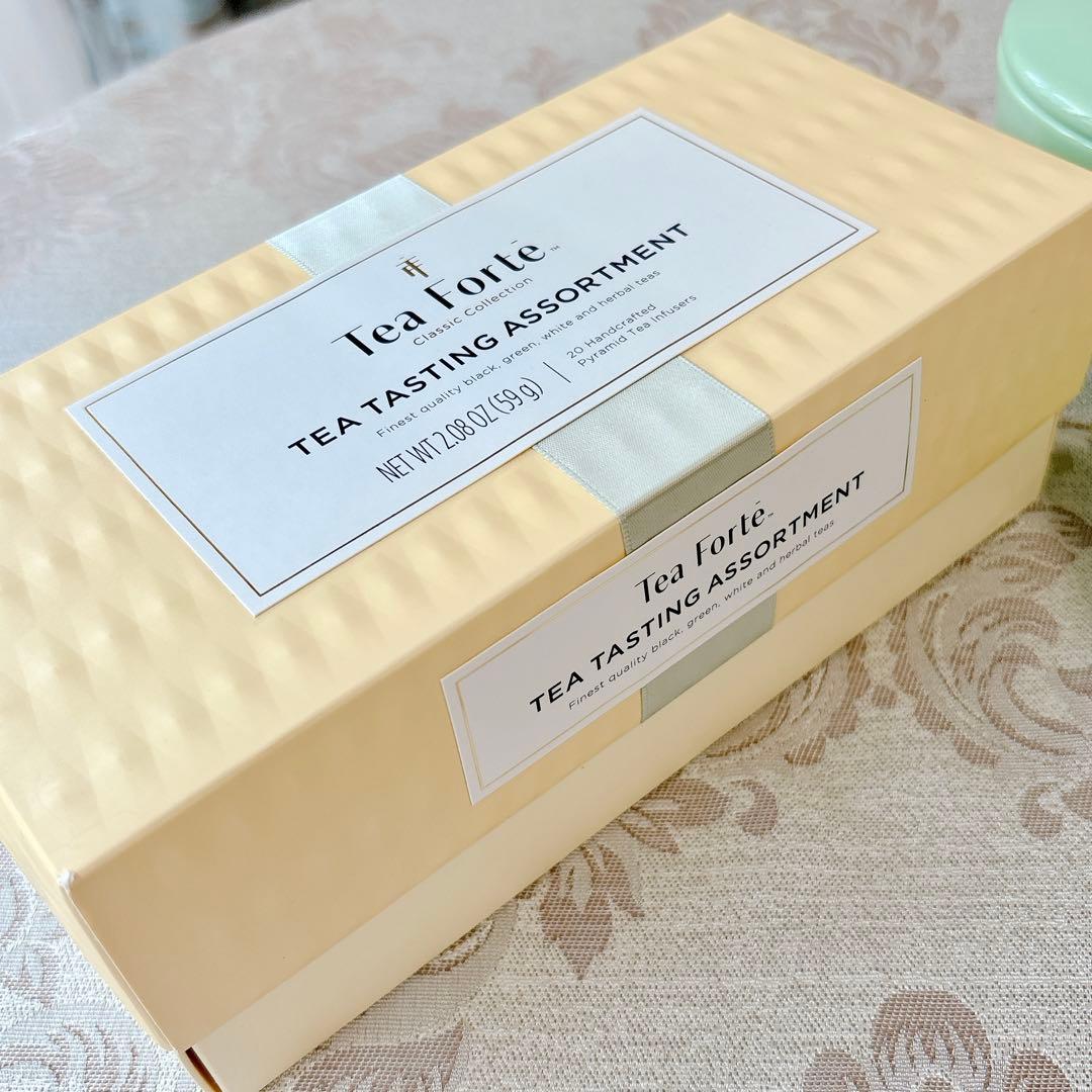 未開封♡ティーフォルテ　紅茶20個　カフェカップ＆ティートレイ　レアカラー