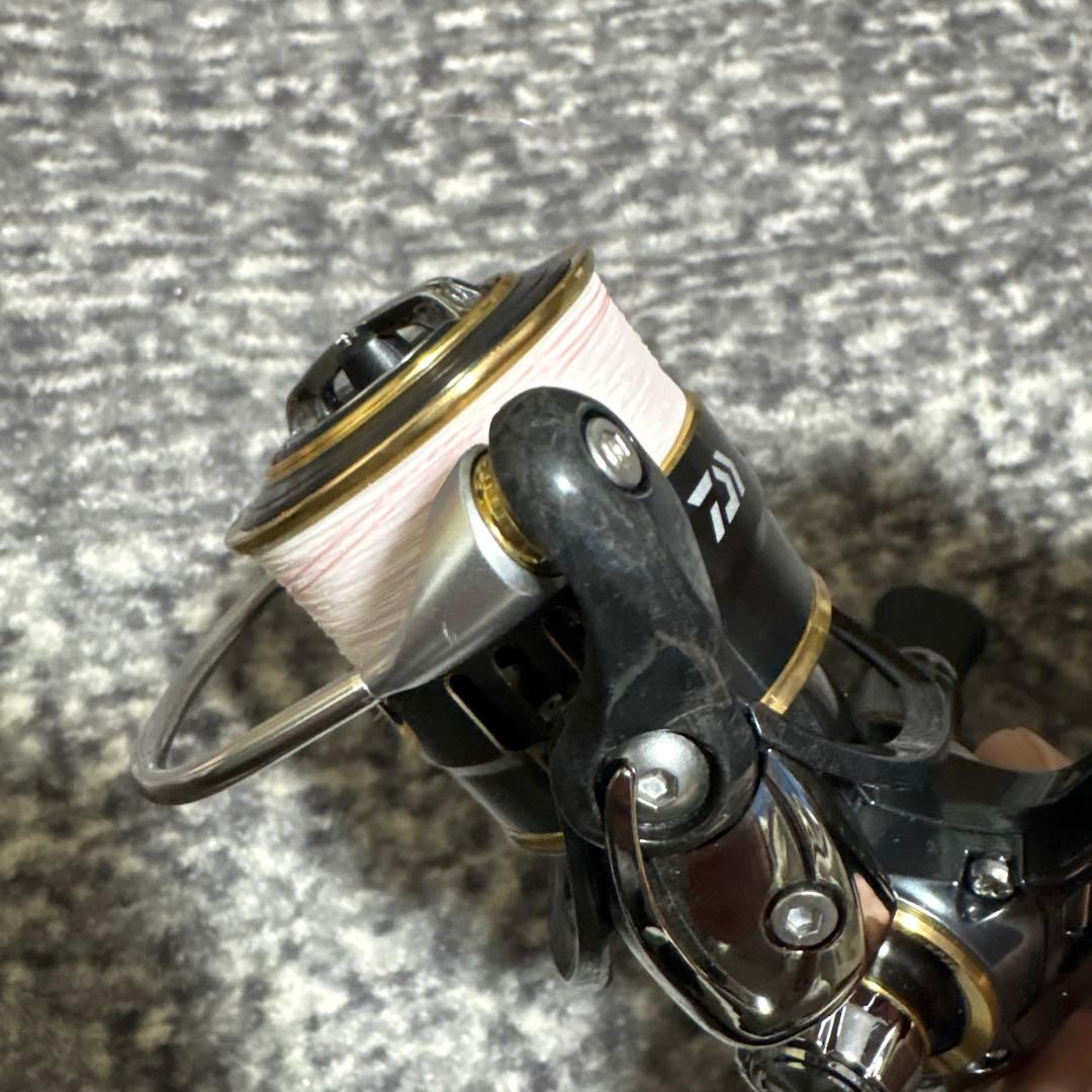 ダイワ スピニングリール 17セオリー 2004H