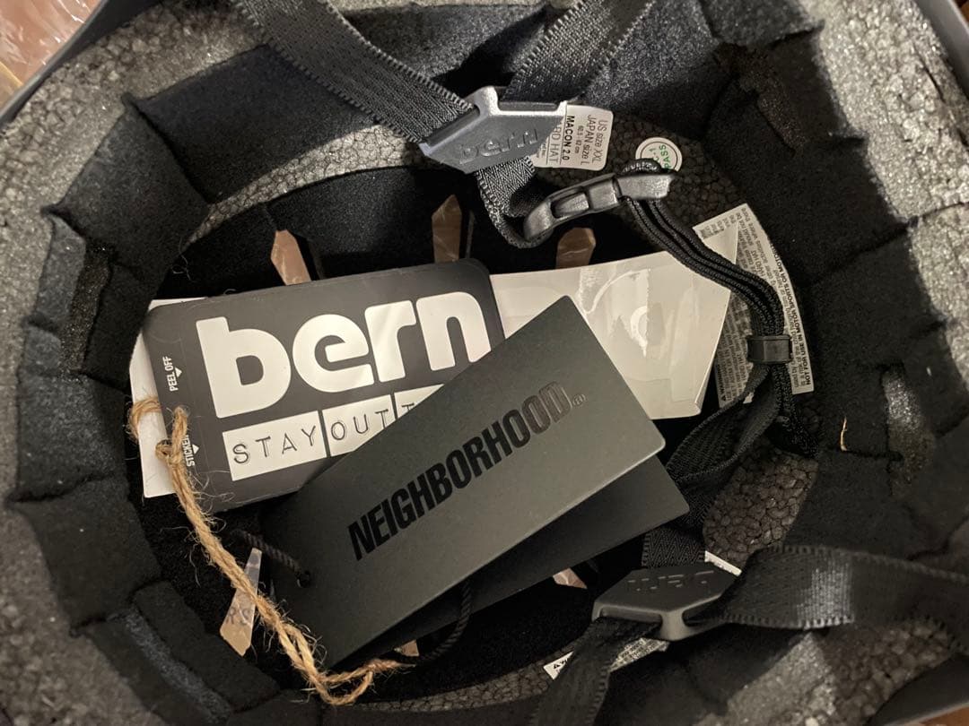 NH X BERN . MACON 2.0 HELMET XXLサイズ