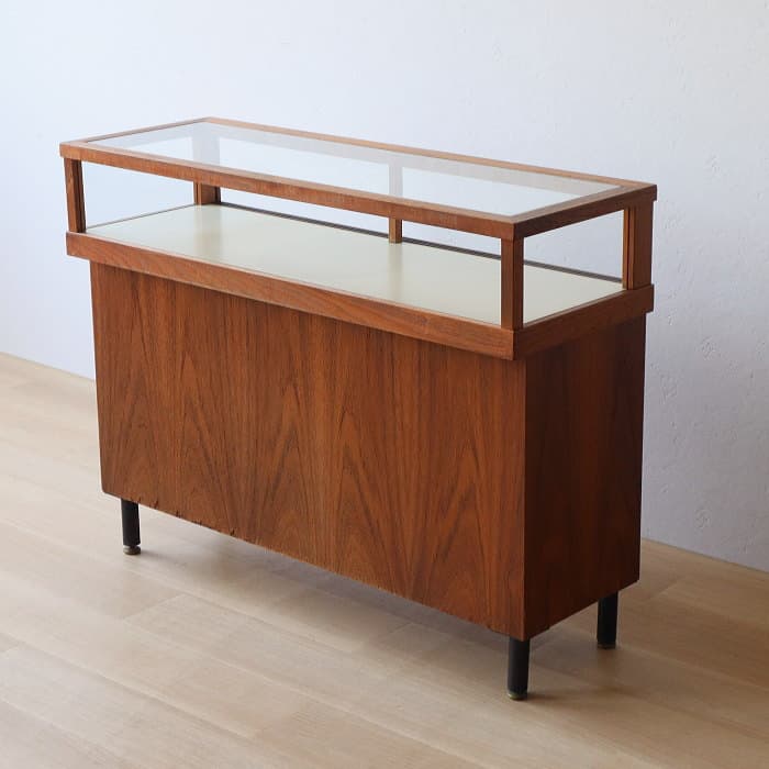 アンティーク チーク材 ガラスショーケース 飾り棚 サイドボード 木製