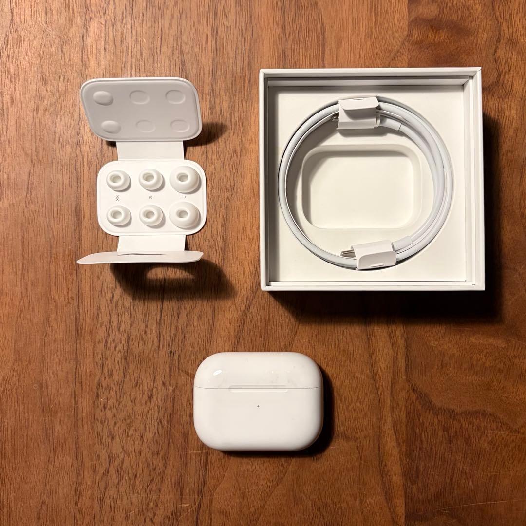 Apple AirPods Pro 2 第2世代 MagSafe 充電ケース付