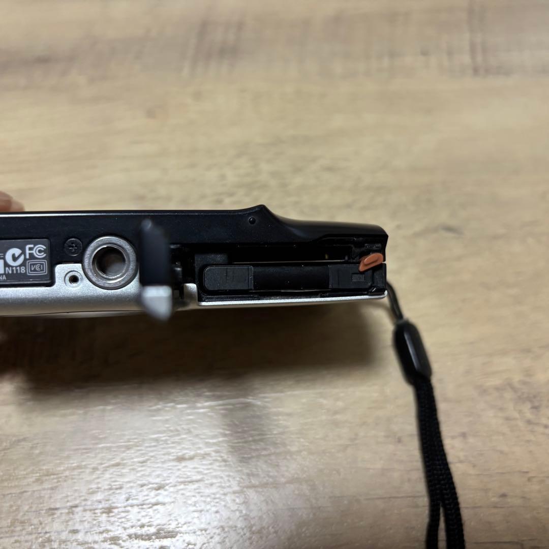 【ハナ】Canon コンパクトデジタルカメラ 16.0MP 5倍光学ズーム