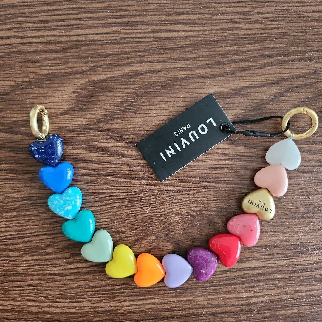 LOUVINI　携帯ストラップ