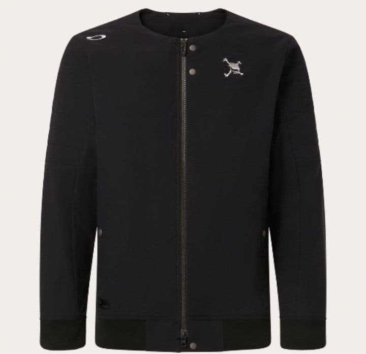 最終値下げ。オークリー　ナイロンジャケット　XL　ブラック　新品