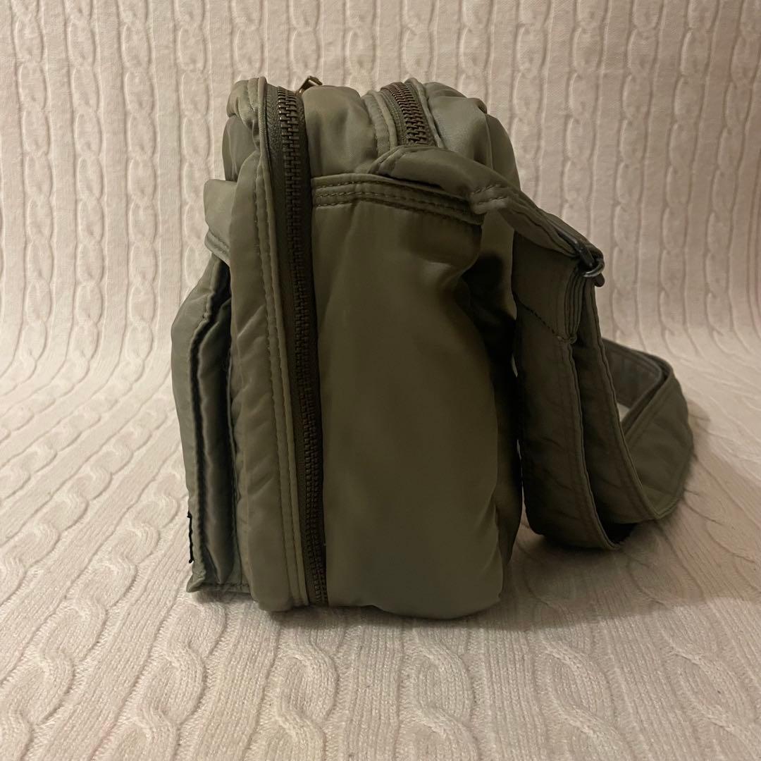 【美品✨】PORTER ポーター タンカー 2層 ショルダーバッグ カーキ