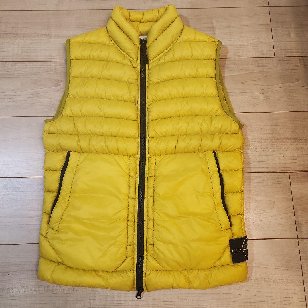 [即日発送]ストーンアイランド ダウンベスト イエロー Ｓ