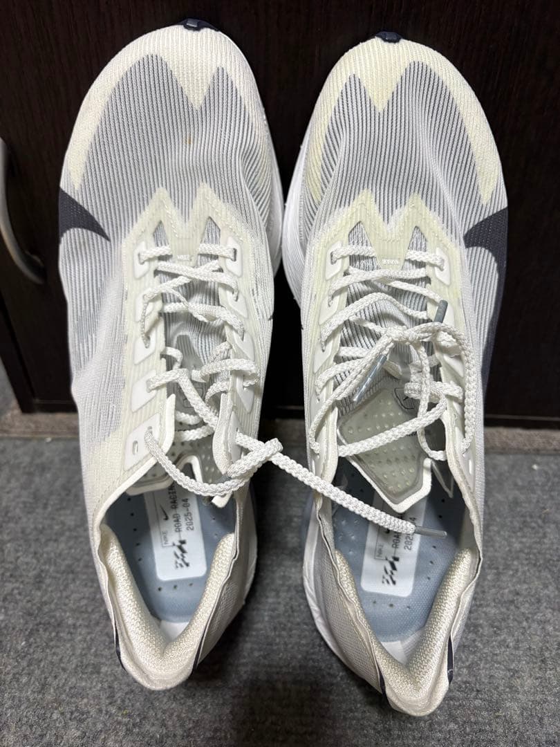 NIKE ZOOMX VAPORFLY NEXT％4 ヴェイパーフライ4