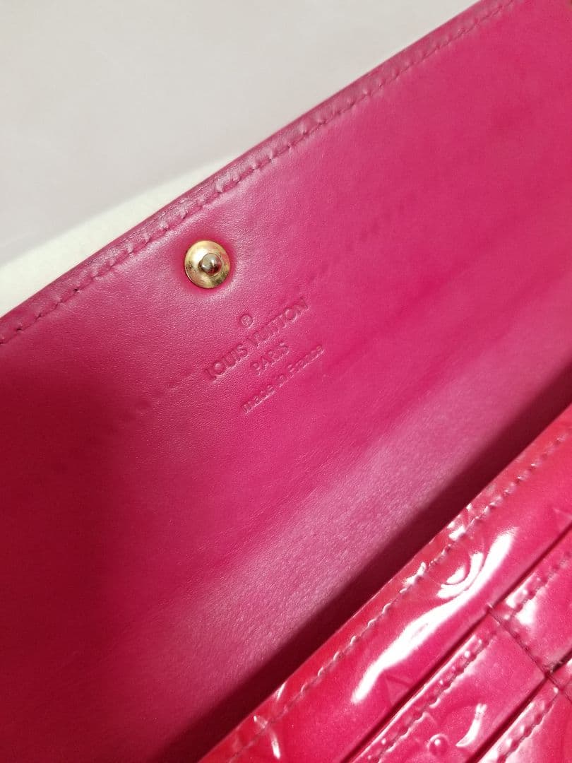 LOUIS VUITTON モノグラム ヴェルニ 長財布 ローズポップ(レッド系