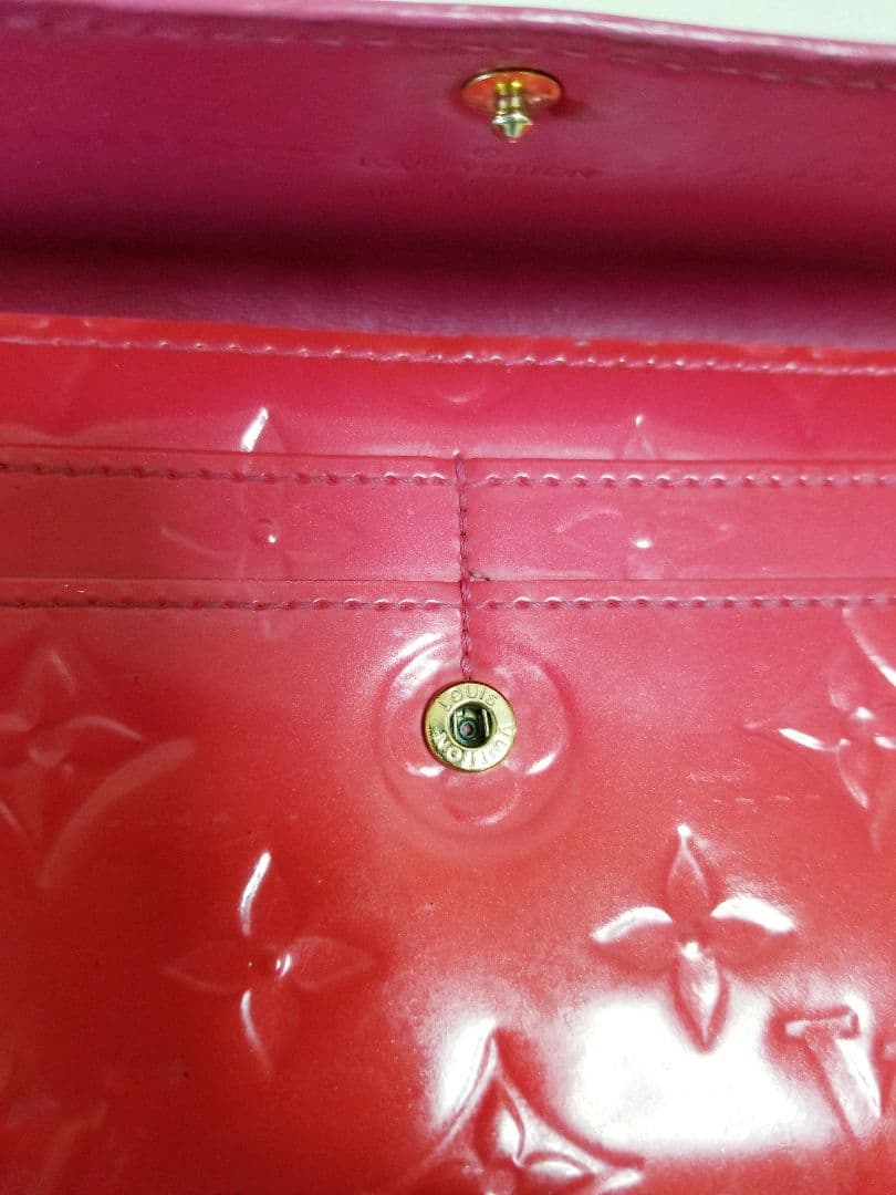 LOUIS VUITTON モノグラム ヴェルニ 長財布 ローズポップ(レッド系