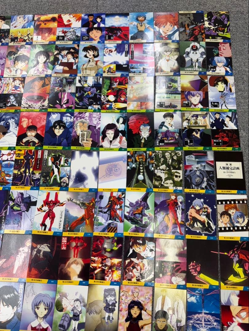 エヴァンゲリオン　カルビー　カード　まとめ売り　175枚　ラッキーカード