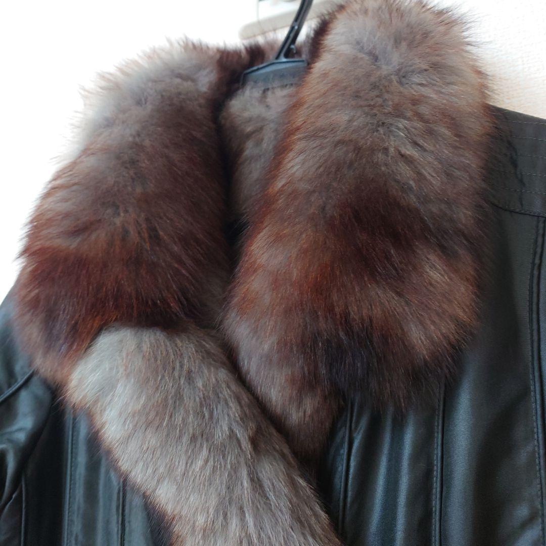 上質装いファーコート　軽量　ブラック　ブルーフォックスファー