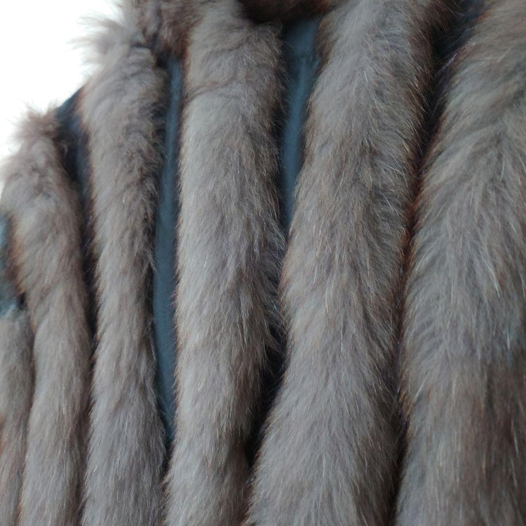 上質装いファーコート　軽量　ブラック　ブルーフォックスファー