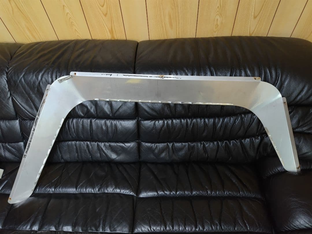 グラプロのドアバイザー