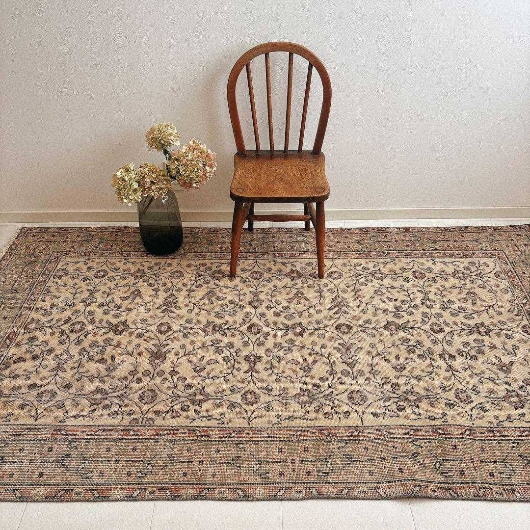 hyokoさま専用トルコ　ヴィンテージラグ　グリーン　ベージュ　フローラル