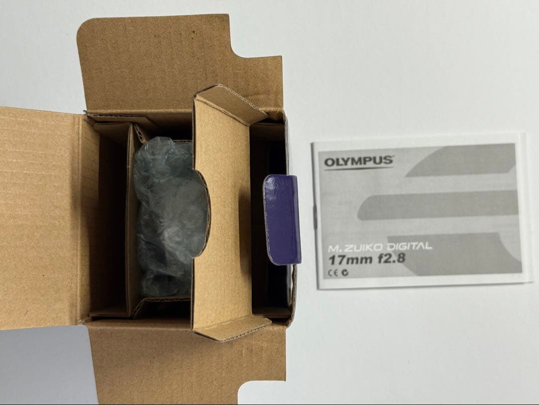 オリンパス M.ZUIKO DIGITAL 17mm f2.8 シルバー