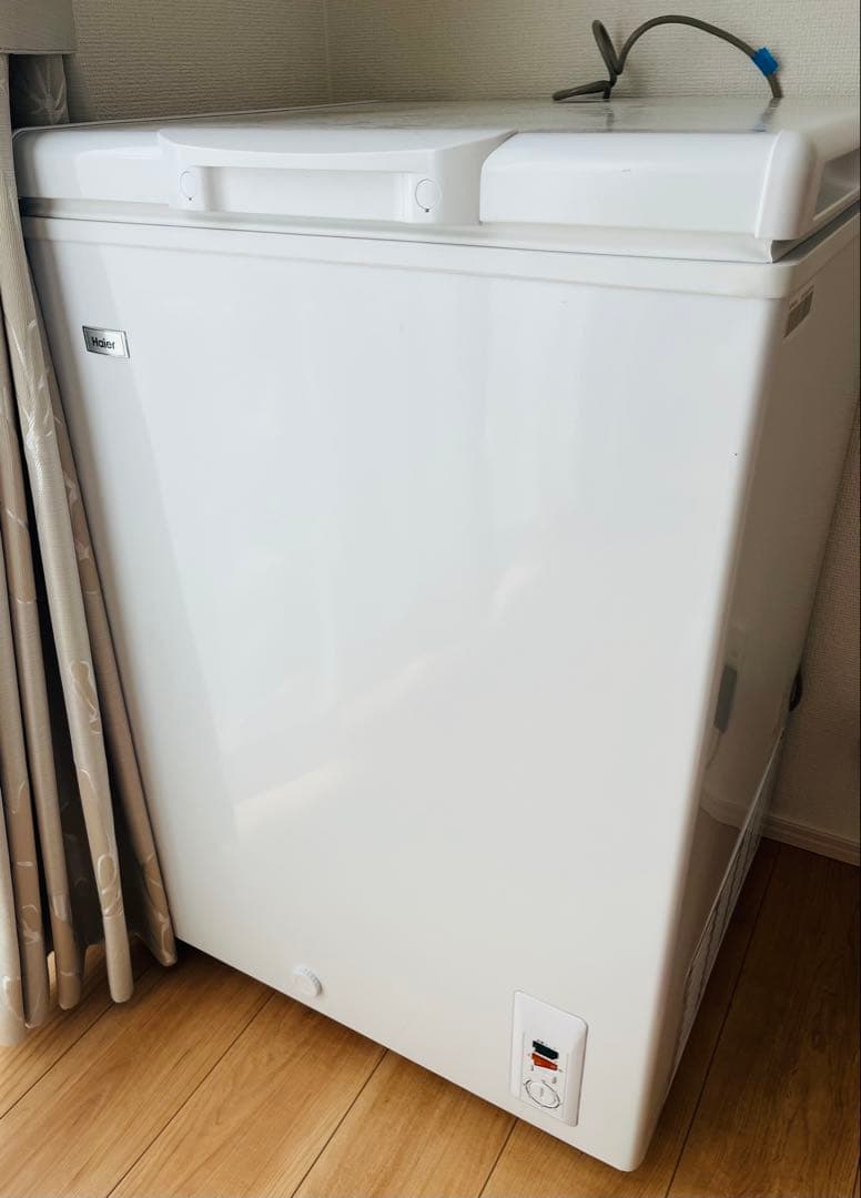 Haier 冷凍庫　ストッカー　ホワイト ワイヤーバスケット付き