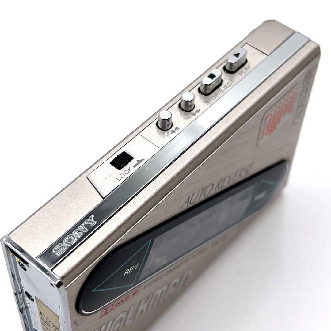 【美品・動作品】 SONY WM-101 カセットウォークマン　音出しOK