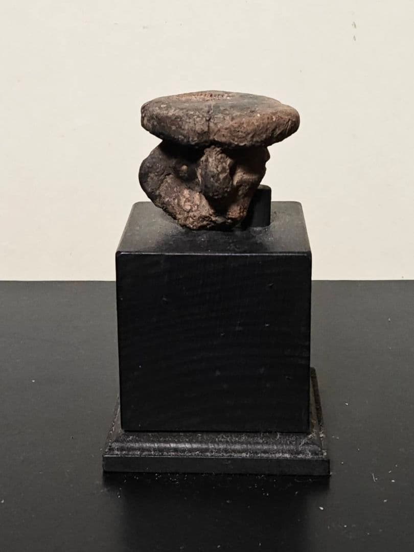 縄文土偶頭部　縄文時代　考古発掘品　古代美術　稀少　残欠の美