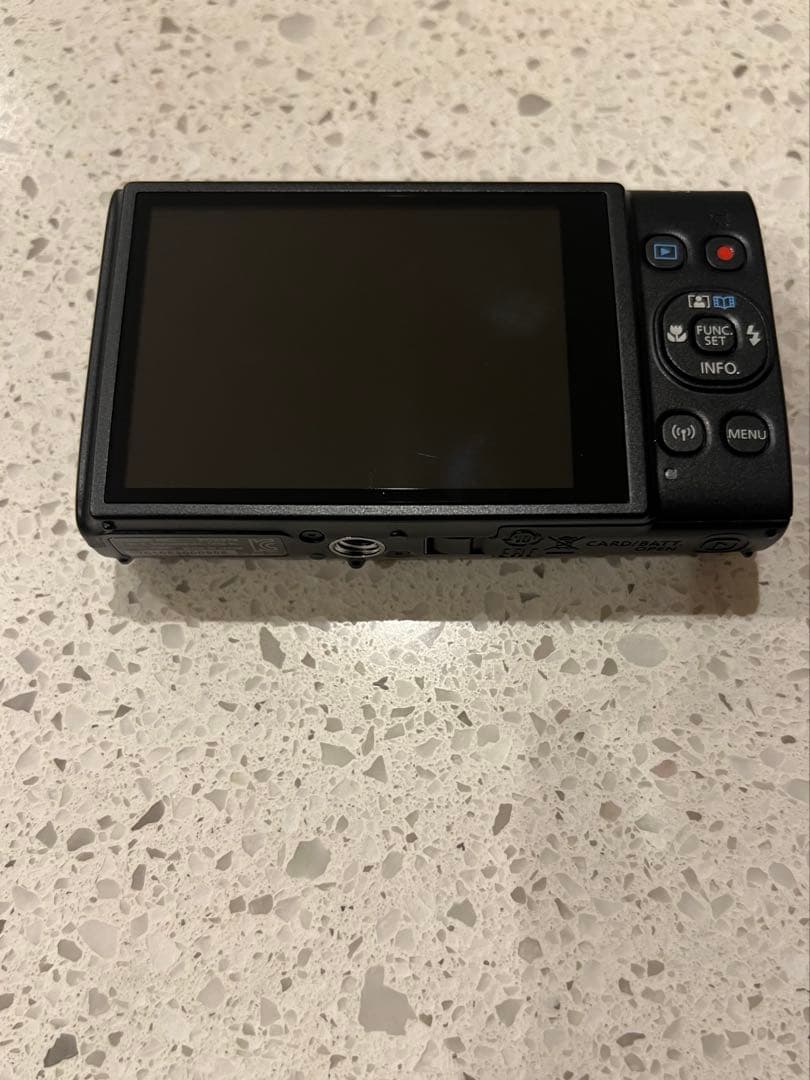 Canon IXY650 コンパクトデジタルカメラ　ブラック