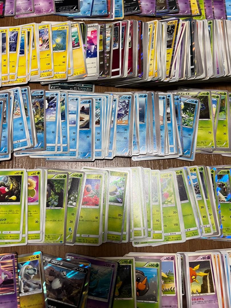て*ト様 ポケモンカードまとめ売り、引退品