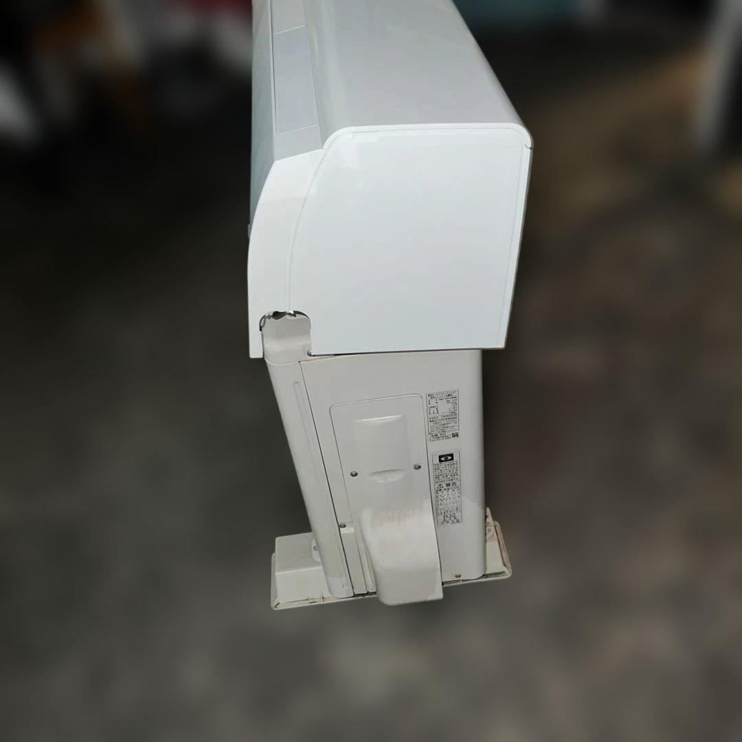 ⭐︎大人気モデル/エアコン/TOSHIBA冷房6〜8畳/送料無料！美品/2.2kw