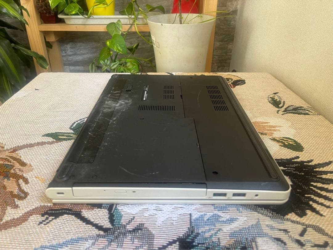 DELLノ-トパソコン⭐︎office⭐︎Corei3⭐︎Windows11⭐︎