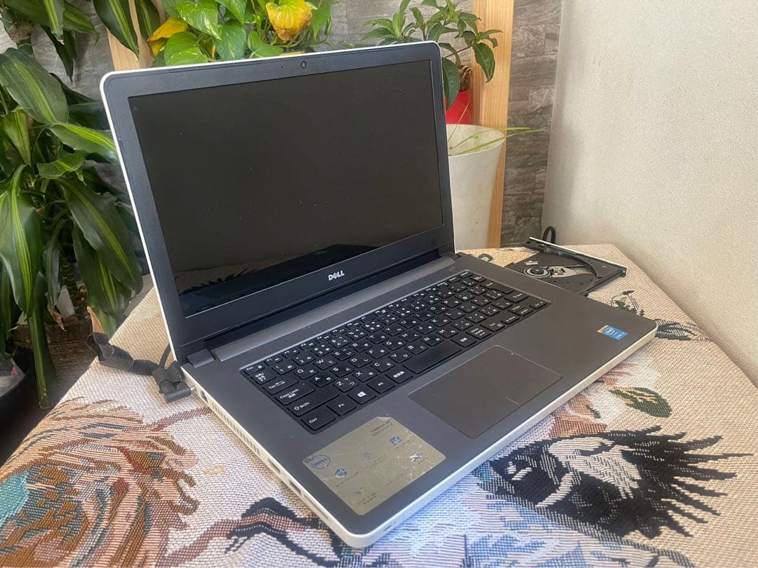 DELLノ-トパソコン⭐︎office⭐︎Corei3⭐︎Windows11⭐︎