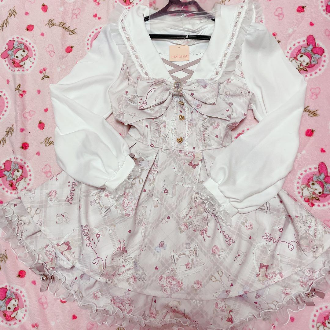 新品タグ付♡リズリサ♡ Sewing Bear柄セットアップ♡ピンク♡
