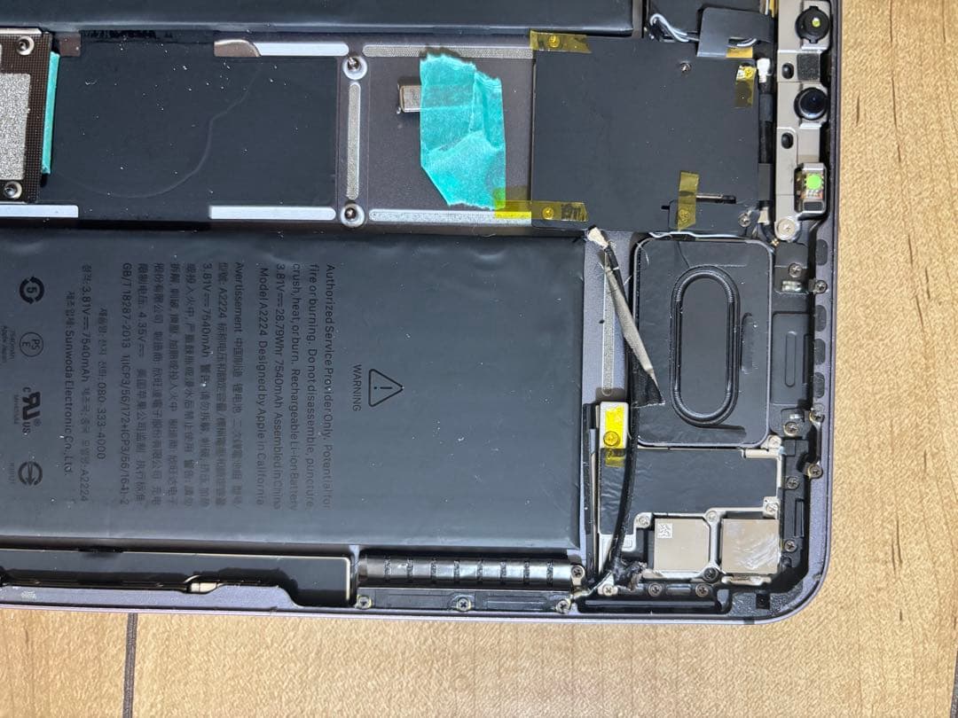 iPad Pro 第２世代　11インチ　部品取り