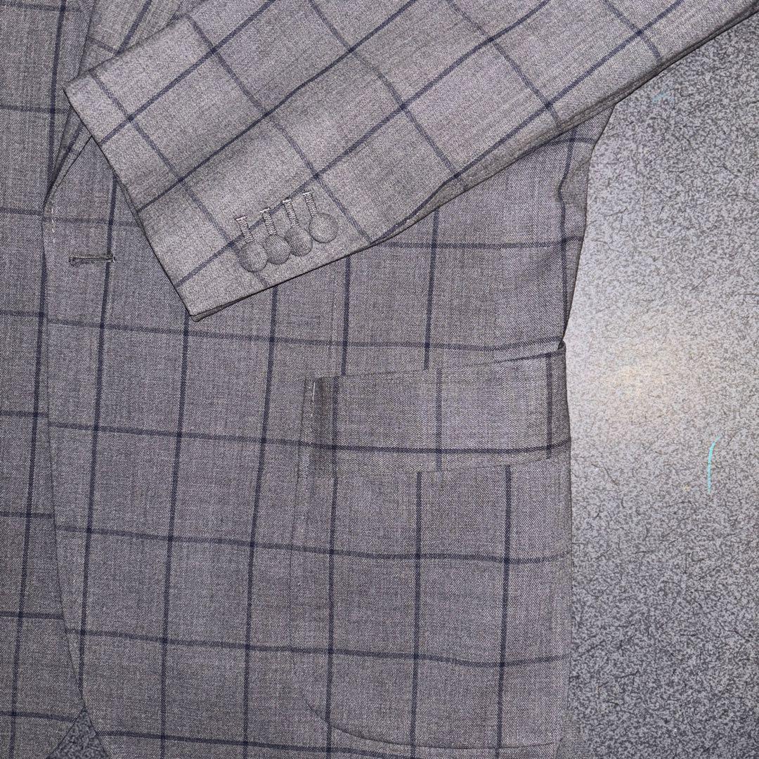 ロロピアーナ　スーツ