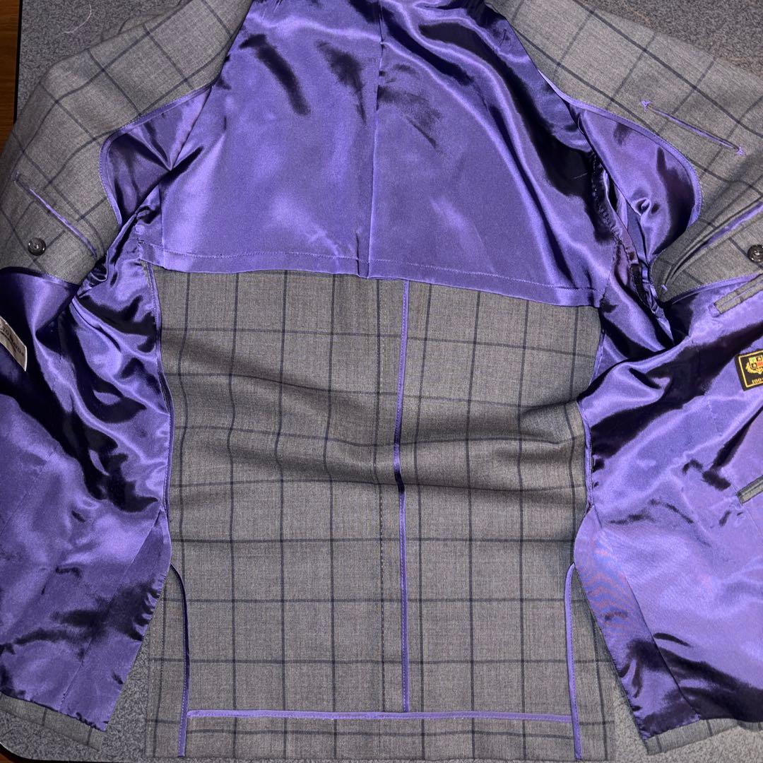 ロロピアーナ　スーツ