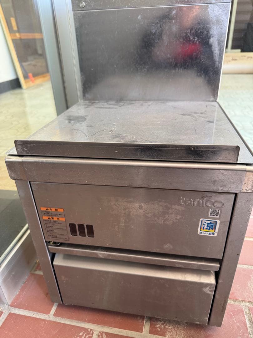 業務用フライヤー 外観綺麗にしました！