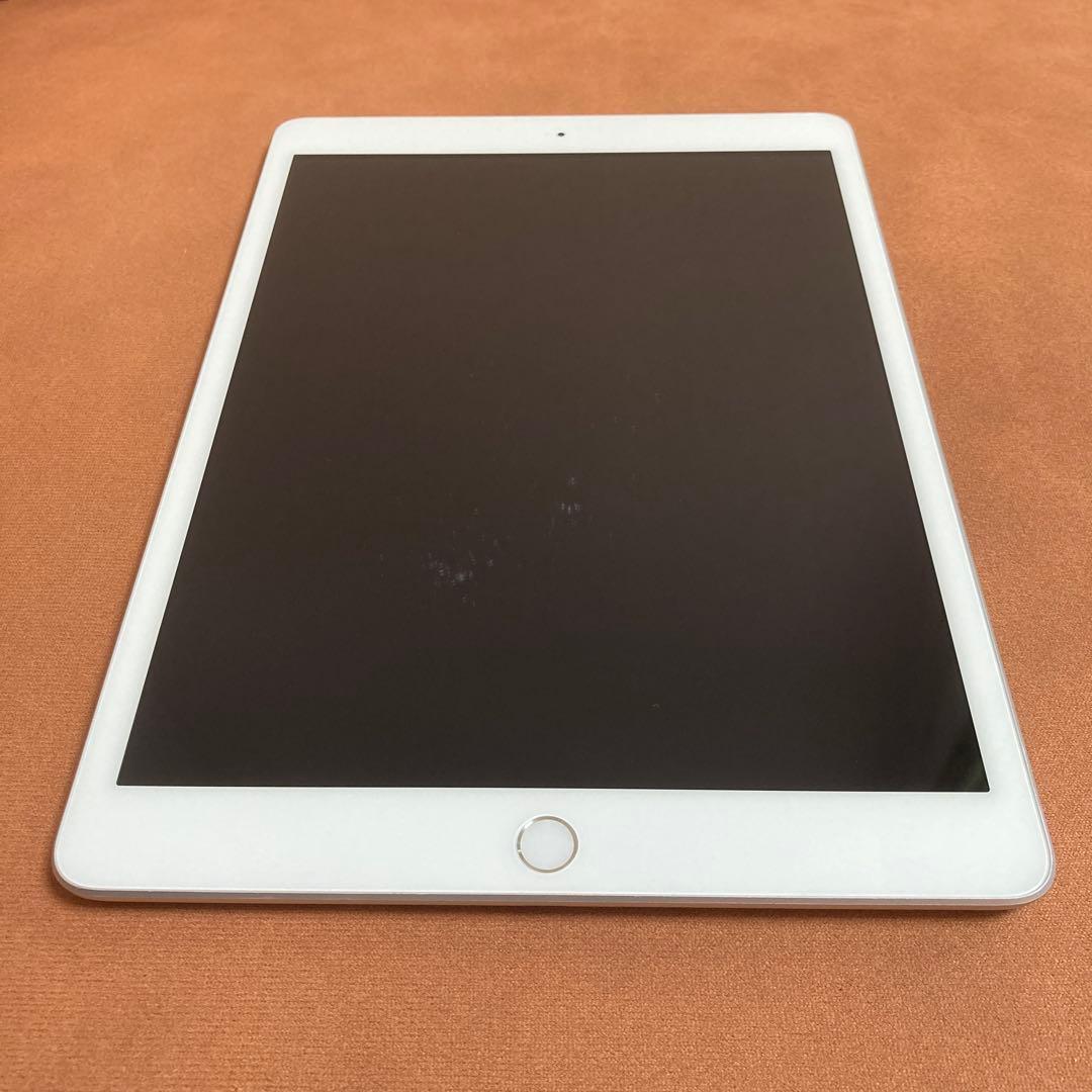 520【早い者勝ち】電池最良好☆iPad8 第8世代 32GB SIMフリー☆