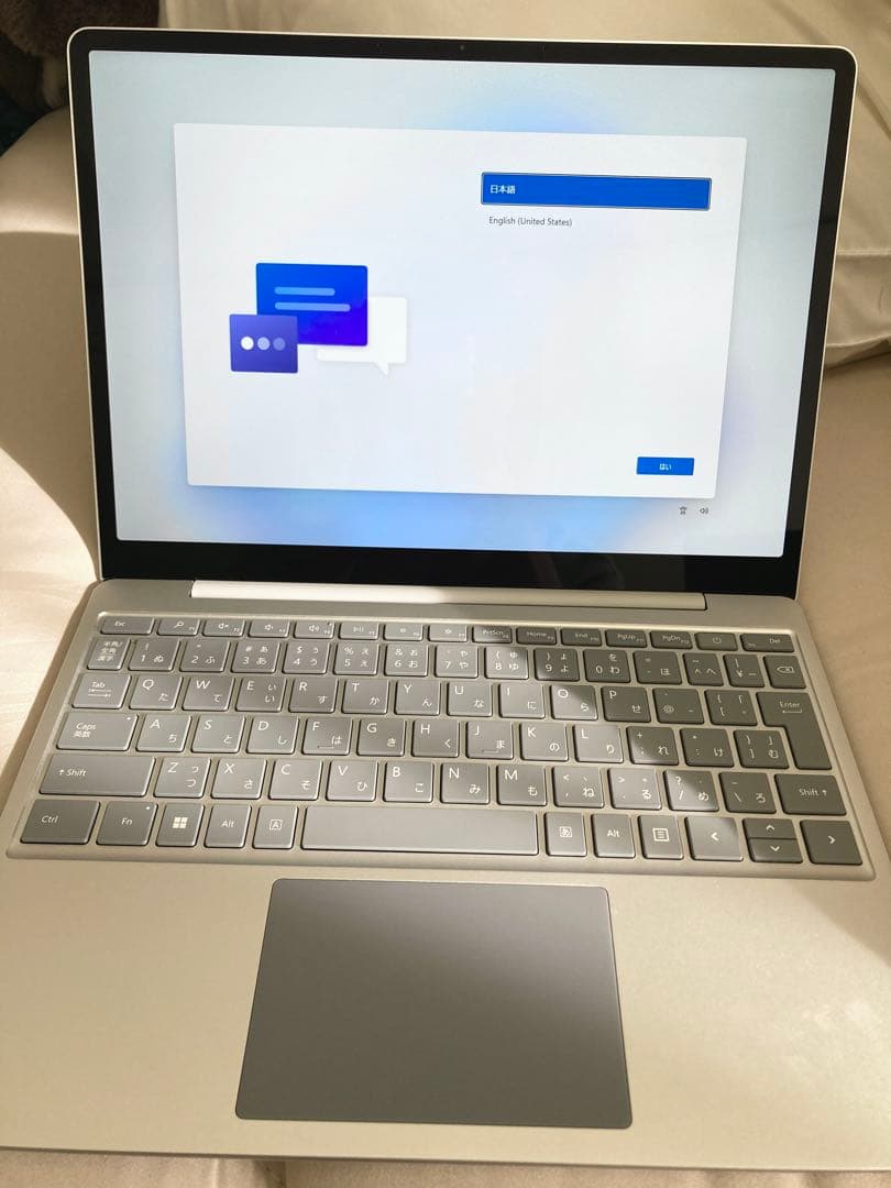 Surface Laptop Go 2 i5/8GB/256GB office付