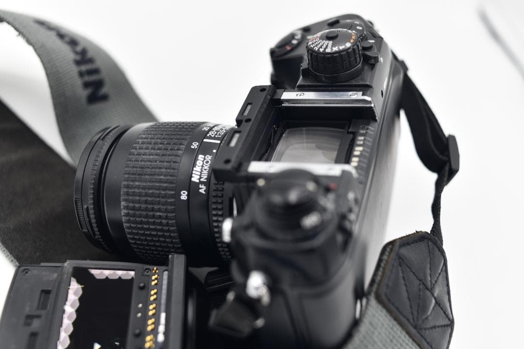 Nikon F4 一眼レフカメラ