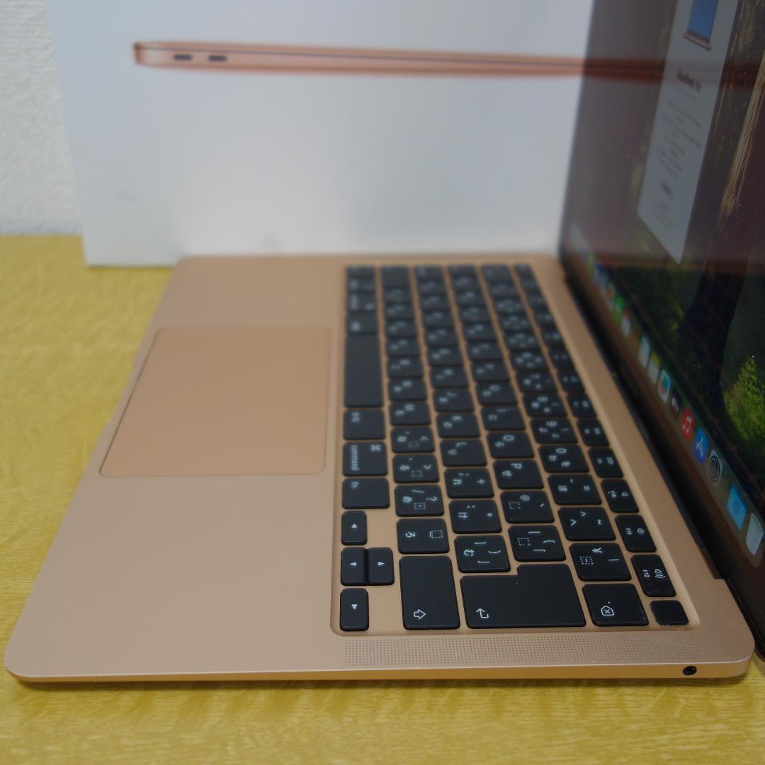 318）MacBook Pro 2020/i5/8GB/256GB/13インチ