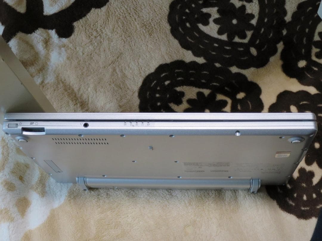 CF-LV9 10世代Core i7 SSD512GBメモリ16GB LTE対応