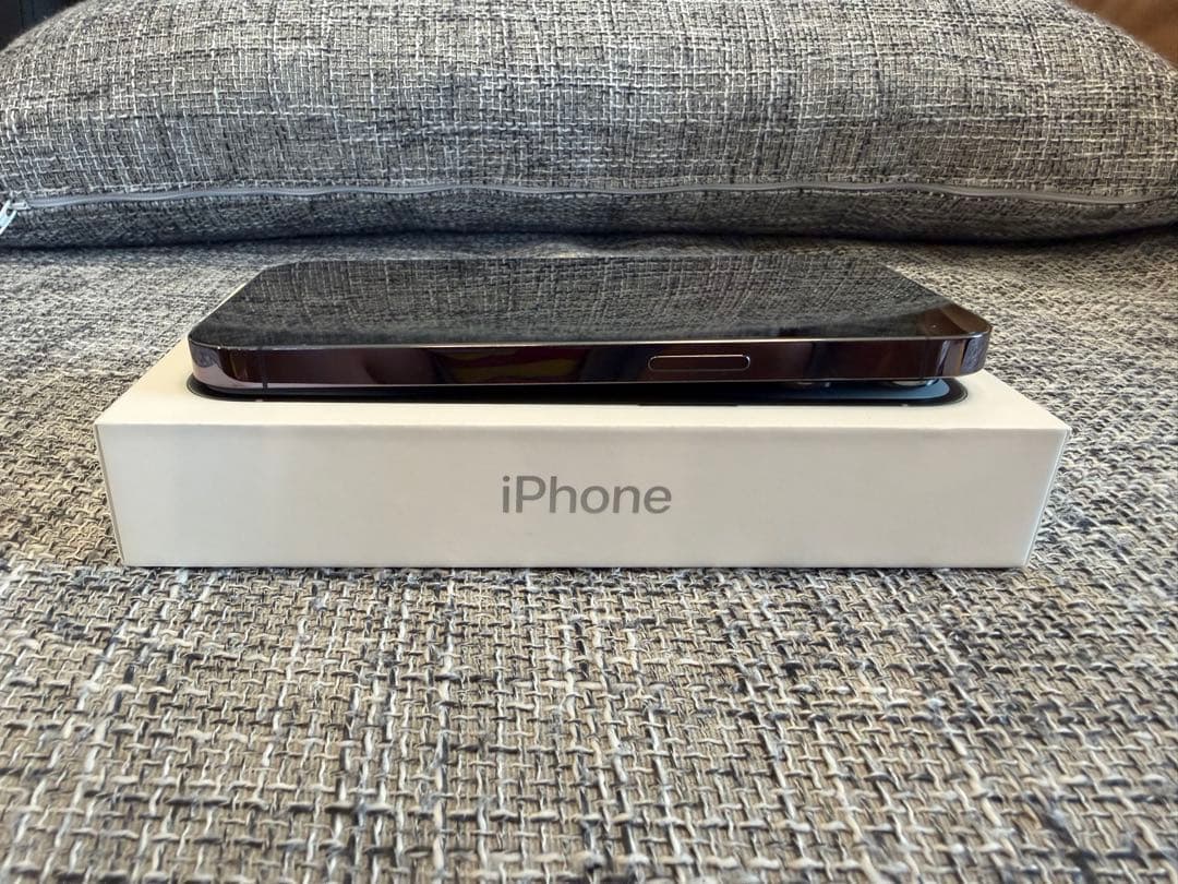 【美品】Apple iPhone 14 Pro ディープパープル SIMフリー