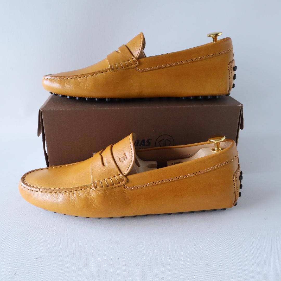未使用トッズ　ゴンミーニ　イエローキャメル　8.5 27.5cm ドライビング
