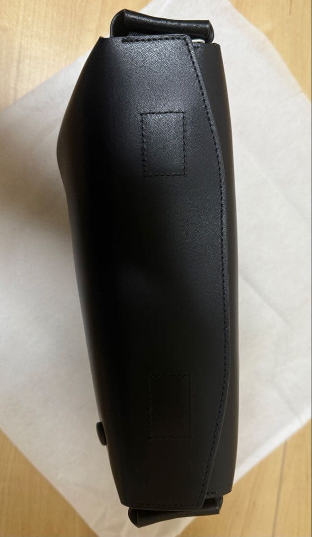 ［カンペール］HECTORショルダーバッグ　CAMPER ブラック　レザー　黒革