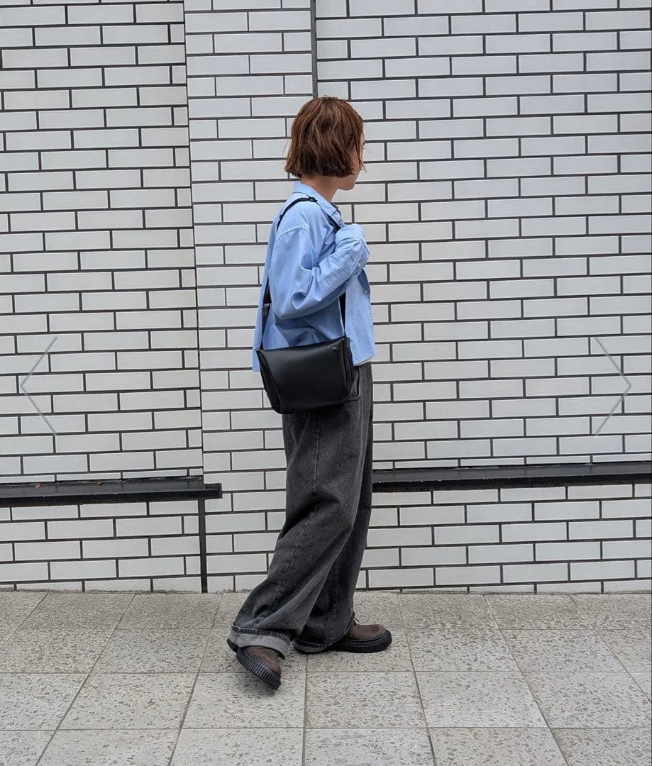 ［カンペール］HECTORショルダーバッグ　CAMPER ブラック　レザー　黒革