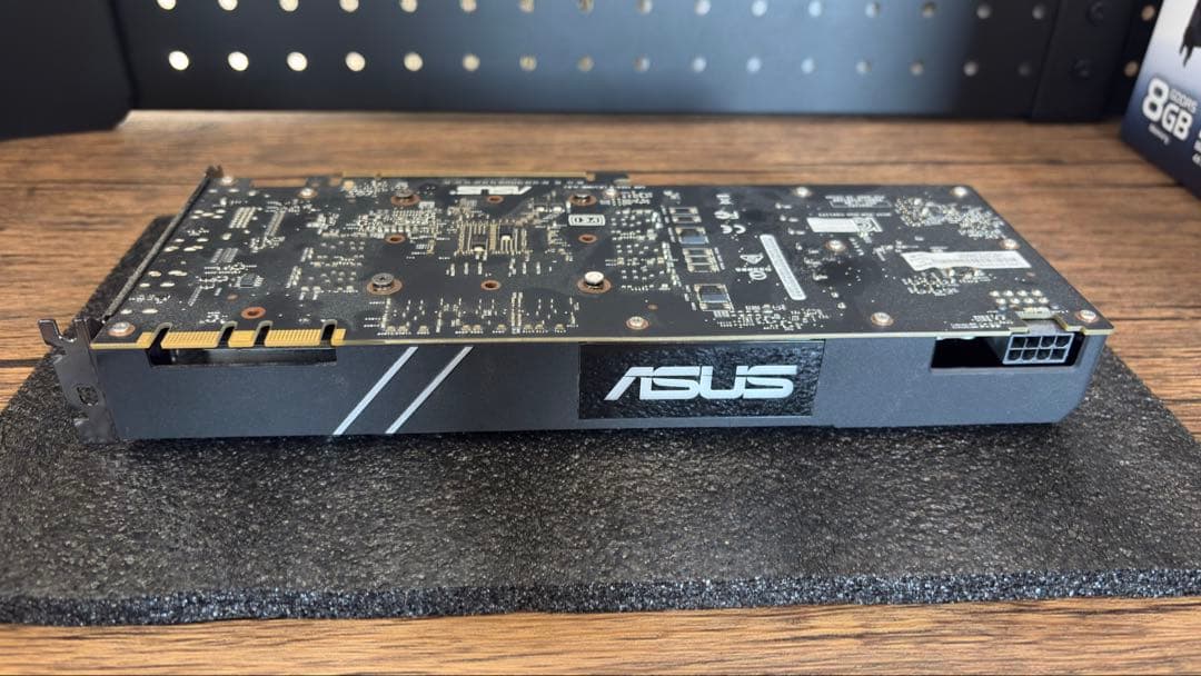 グラフィックボード・グラボ・ビデオカード Asus GTX 1070 Turbo 8GB GDDR5