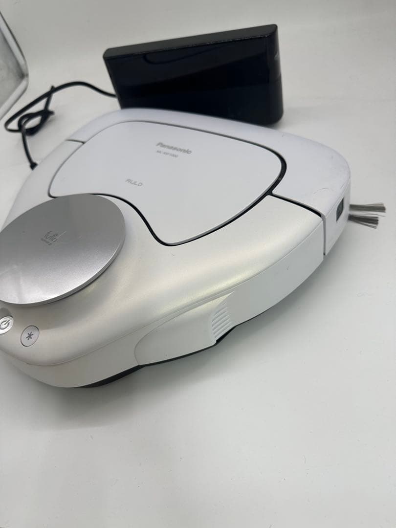 ③ パナソニック　ロボット掃除機　 MC-RSF1000-W 2020年製