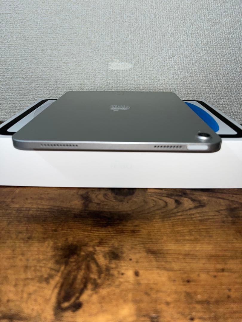 Apple iPad 第10世代　64GB シルバー 本体