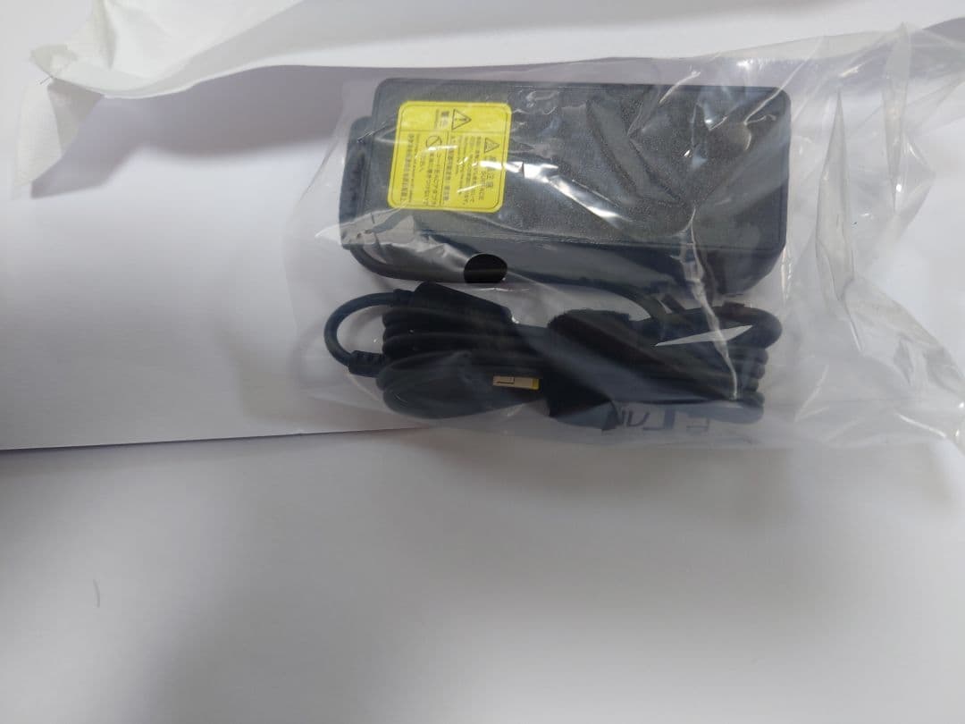 NECのノートパソコン LAVIE PCN1530KAWHE 本体