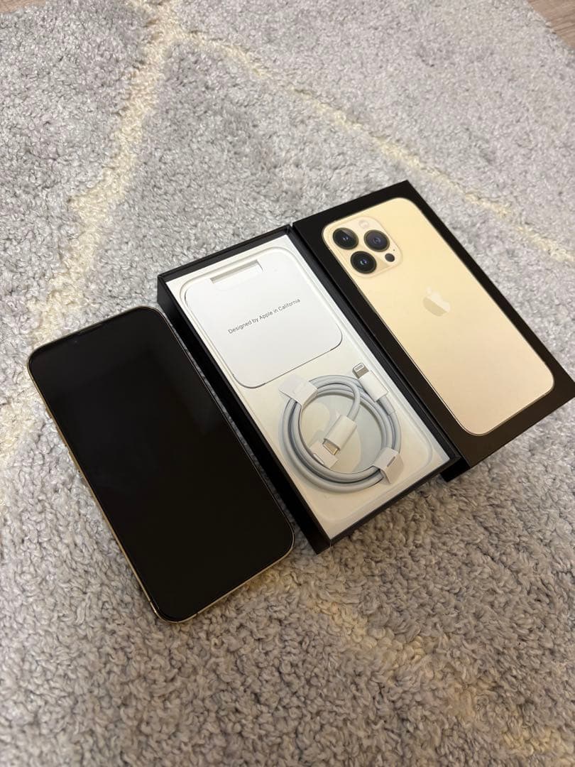 Apple iPhone 13 Pro 256GB ゴールド 本体