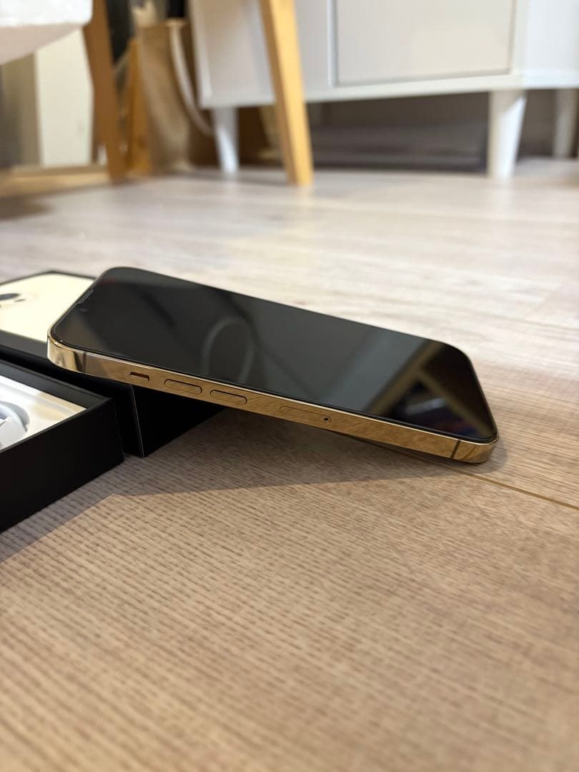 Apple iPhone 13 Pro 256GB ゴールド 本体