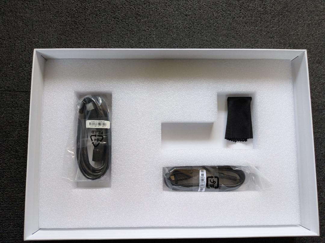 IRIS OHYAMA ポータブルモニター DP-FF164S-B 15.6”