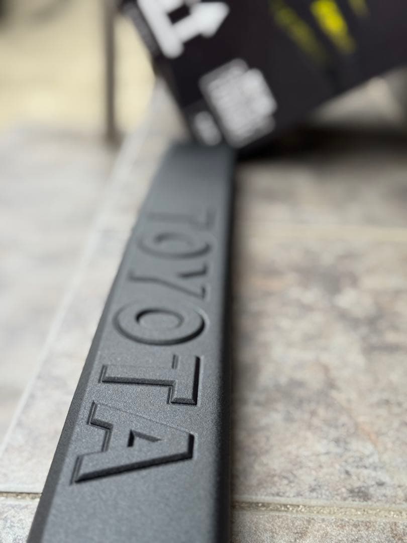 ランドクルーザー250 グリル　モール　リアガーニッシュ　ラプターライナー塗装